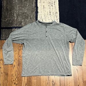 Sitka Men's Gray Hanger Long Sleeve Henley Shirt